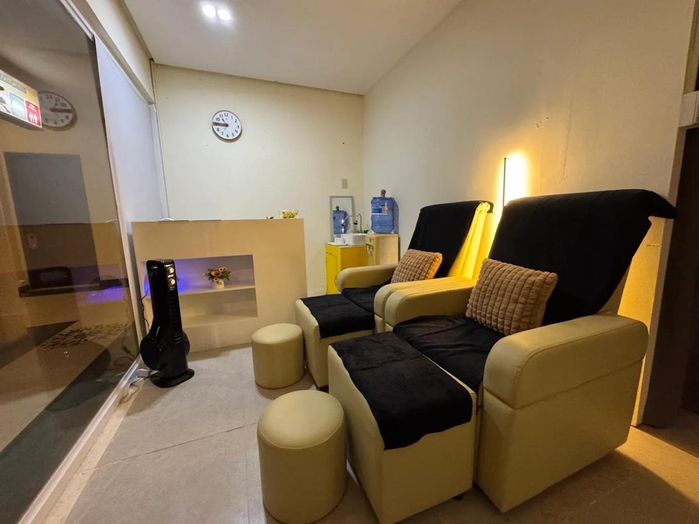 Golden Phoenix Hotel Boracay Manoc-Manoc Zewnętrze zdjęcie